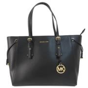 Michael Kors Pre-owned Pre-owned Plast totevskor Black, Dam