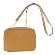 Michael Kors Pre-owned Pre-owned Plast axelremsvskor Brown, Dam