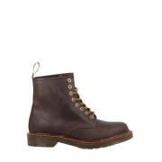 Dr. Martens 1460 Crazy Horse Snörkängor för Män - Brun Brown, Herr