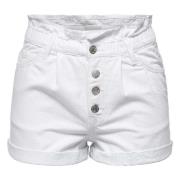 Only Shorts White, Dam