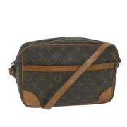 Louis Vuitton Vintage Pre-owned Canvas axelremsvskor Brown, Dam