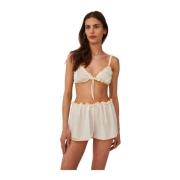 Undress Code Silke/Bomull Vita Shorts med Gula Volanger White, Dam