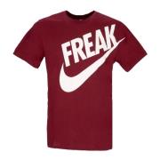 Nike Giannis Freak Logo Tee Mörk Rödbeta Red, Herr