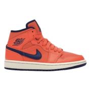 Nike Begränsad upplaga Air Jordan 1 Mid Orange, Dam