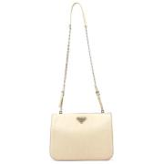 Prada Vintage Pre-owned Nylon prada-vskor Beige, Dam