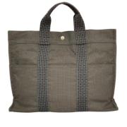 Hermès Vintage Pre-owned Canvas axelremsvskor Gray, Dam