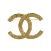 Chanel Vintage Pre-owned Metall broscher Yellow, Dam