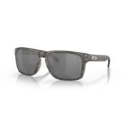 Oakley Sportiga solglasögon för utomhusaktiviteter Gray, Unisex