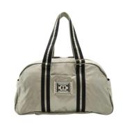 Chanel Vintage Pre-owned Nylon chanel-vskor Gray, Dam