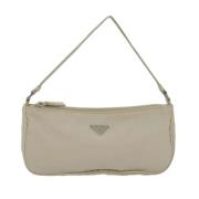 Prada Vintage Pre-owned Nylon prada-vskor Beige, Dam