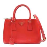 Prada Vintage Pre-owned Laeder handvskor Red, Dam