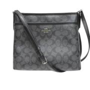 Coach Pre-owned Pre-owned Canvas axelremsvskor Black, Dam