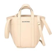 Balenciaga Vintage Pre-owned Laeder axelremsvskor Beige, Dam