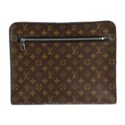 Louis Vuitton Vintage Pre-owned Plast kuvertvskor Multicolor, Herr