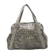 Chanel Vintage Pre-owned Canvas chanel-vskor Gray, Dam