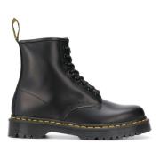 Dr. Martens Svarta läderankelstövlar Black, Dam