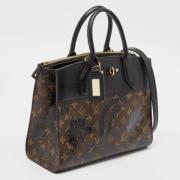 Louis Vuitton Vintage Pre-owned Belagd canvas totevskor Black, Dam