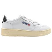 Autry Låg Man Läder Sneakers Vit Svart White, Dam