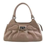 Salvatore Ferragamo Pre-owned Pre-owned Laeder axelremsvskor Beige, Da...