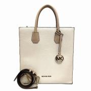 Michael Kors Pre-owned Pre-owned Laeder totevskor Beige, Dam