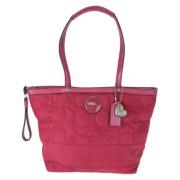 Coach Pre-owned Pre-owned Canvas axelremsvskor Pink, Dam