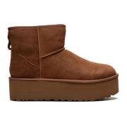 UGG Kamel Mocka Plattformsstövel med Overlock-söm Brown, Dam