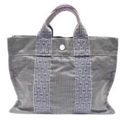 Hermès Vintage Pre-owned Canvas handvskor Gray, Dam