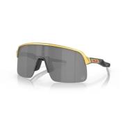 Oakley Sportiga solglasögon för utomhusaktiviteter Yellow, Unisex