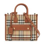 Burberry Studded Mini Tote Bag med Horseferry Print Beige, Dam