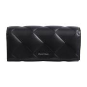 Calvin Klein Svart Diamond Quilt Trifold Plånbok Black, Dam