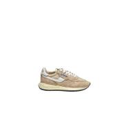 Autry Stiliga Sneakers för Vardagsbruk Beige, Dam