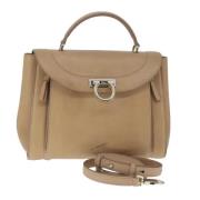 Salvatore Ferragamo Pre-owned Pre-owned Laeder handvskor Beige, Dam