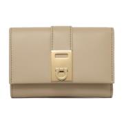 Salvatore Ferragamo Snygg Plånbokssamling Beige, Dam