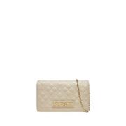 Moschino Ivory Axelväska med Gyllene Detaljer Beige, Dam