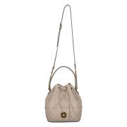 Versace Läder Bucket Bag med Dragsko Stängning Beige, Dam