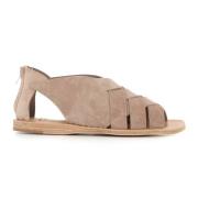 Officine Creative Beige Mockasandal med Läderremmar Beige, Dam