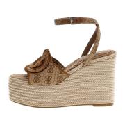 Guess Beige Högklackade Sandaler med Snör Plattform Beige, Dam