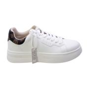 Guess Vita lädersneakers med brunt piontryck White, Dam