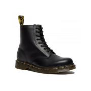 Dr. Martens Ikonisk Slät läderstövel Black, Dam