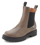 Chelsea boots