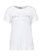 T-shirt 'RHYTHM'