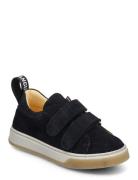 Shoes - Flat - With Velcro Black ANGULUS