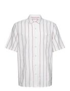 Short-Sleeved Loose Shirt White Revolution