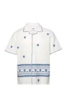 Didcot Ss Shirt Daisy Embroidery Ecru/Blue White Wax London