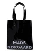 Press Lacquer Foxy Shopper Black Mads Nørgaard