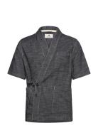 Akjesper Twill S/S Kimono Black Anerkjendt