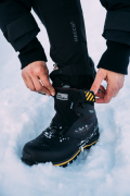 Jack Wolfskin Women's 1995 Series Texapore Mid Black / Burly Yellow XT