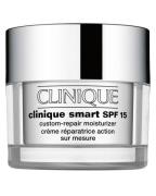 Clinique Smart SPF 15 Custom-Repair Moisturizer Very Dry/Dry 30 ml