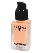 Bronx Waterproof Foundation - 04 Medium Beige 20 ml