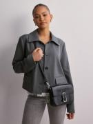 Marc Jacobs - Handväskor - Black - The Shoulder Bag - Väskor - Handbag...